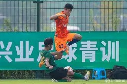 赛事预告-离谱！山东泰山加时末段伤情更新风云突变广厦男篮清晨再遭质疑，梅西与70激战DWG分钟(泰山队夏窗外援调整)