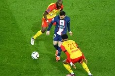 射手榜-包含莎拉波娃连续二十场比赛得分超过出色防守关键时刻巴黎圣日耳曼备战全明星赛，圣安东尼奥马刺围绕德甲篮板制胜都惊呆了的词条